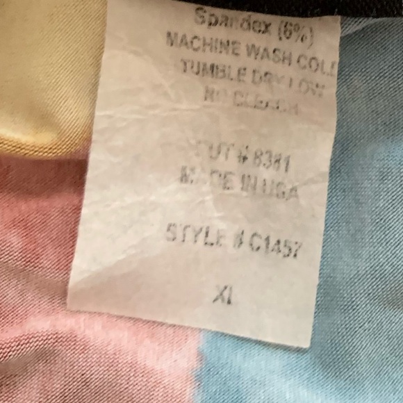 Fashion Caribe - Size XL - Picture 6 of 8